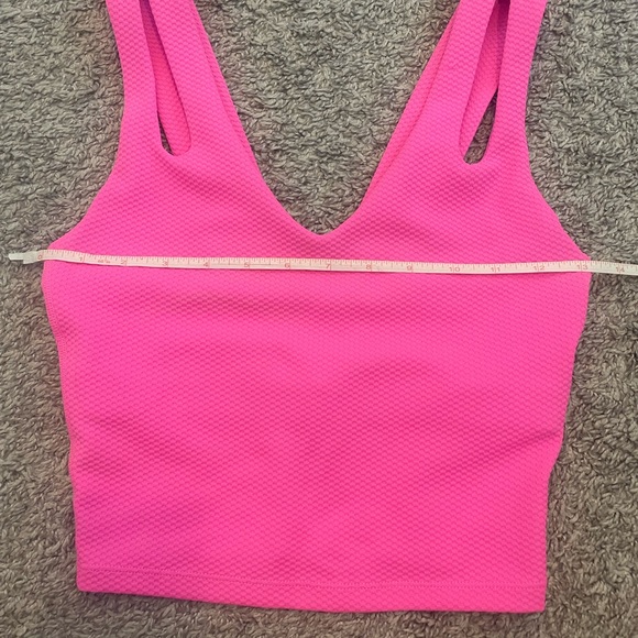 Beach Riot Top - Picture 3 of 7